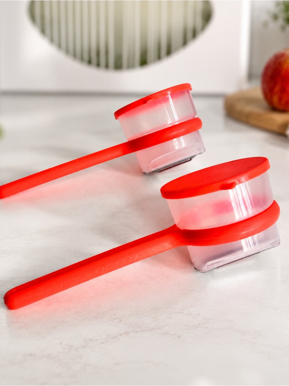 2 Pack Vegetable Peeler with Built-In Storage Container